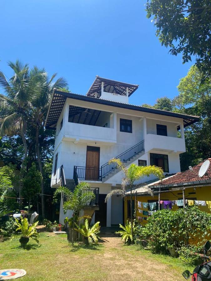 Sunny Mound Unawatuna Close By Sri Yoga Shala Экстерьер фото